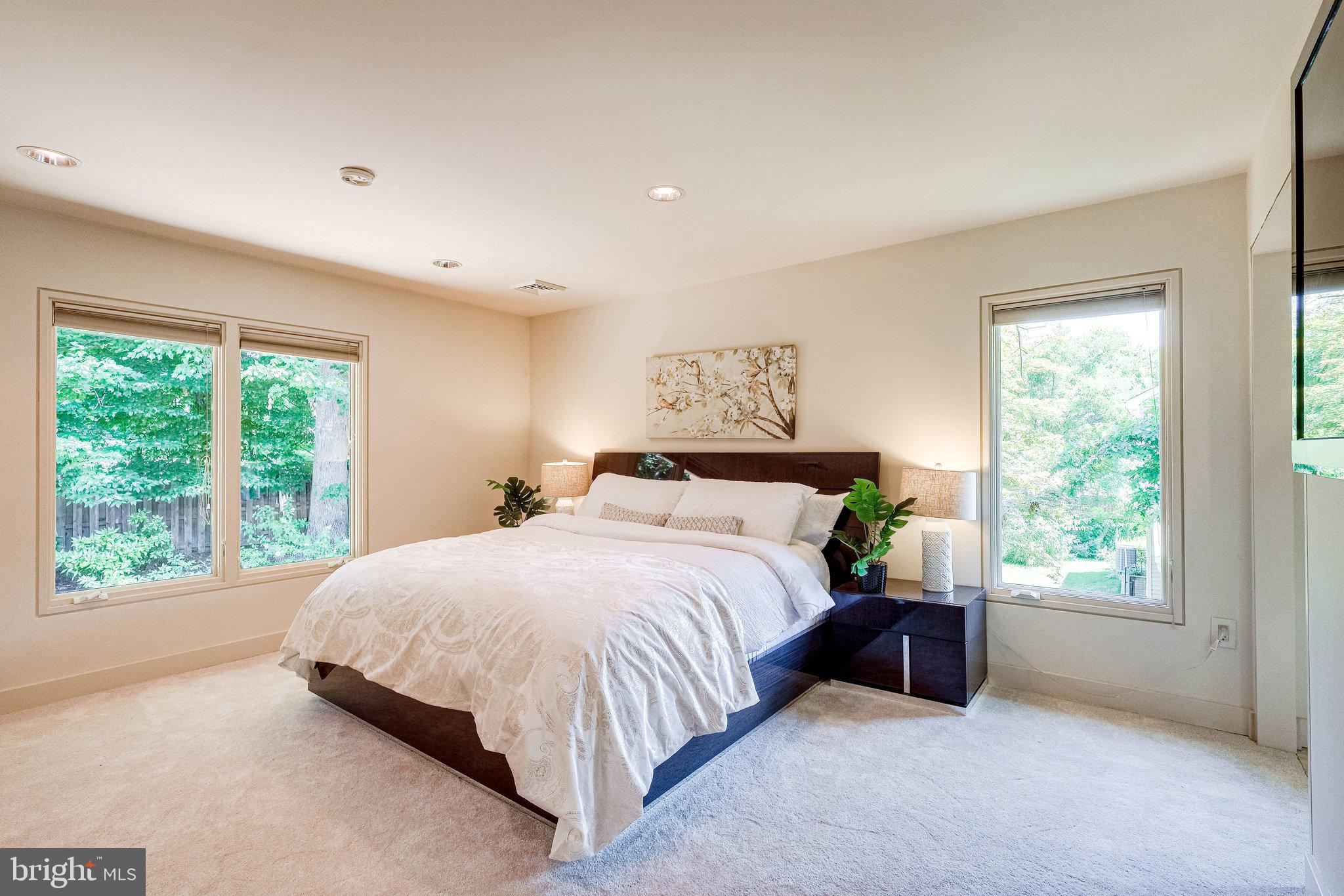 9300 Mac Swain Place Springfield, VA 22153 - Photo 20 of 47 Primary Bedroom