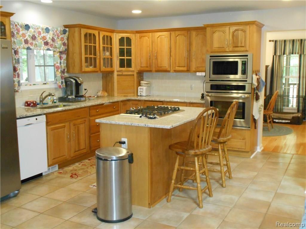 4273 Clyde Road Holly, MI 48442 - Photo 12 of 34 4273 Clyde_12.JPG