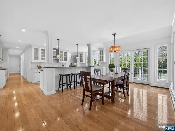 $2,399,900 | 381 Lawrence Court, Wyckoff, NJ 07481