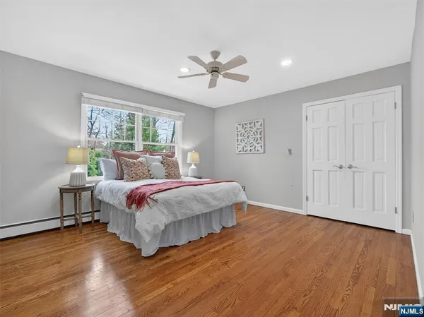 $2,399,900 | 381 Lawrence Court, Wyckoff, NJ 07481