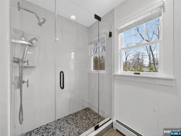 $2,399,900 | 381 Lawrence Court, Wyckoff, NJ 07481