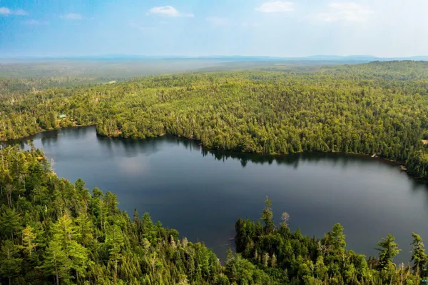 $759,900 | 92 Erickson Trail, Tofte, MN 55615
