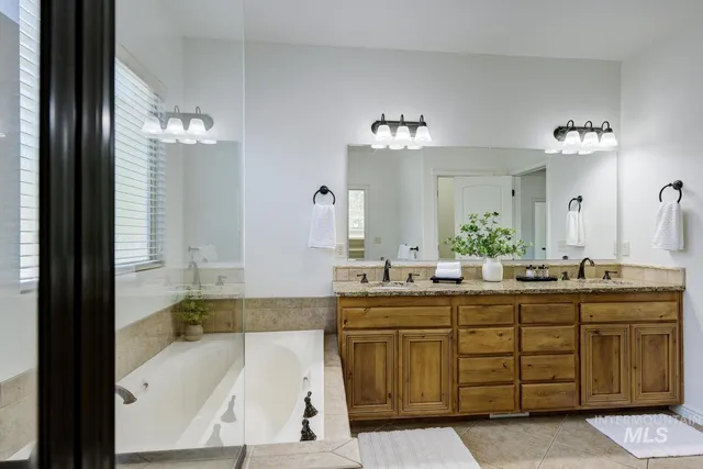 $927,900 | 2430 North Oconner Avenue, Meridian, ID 83646