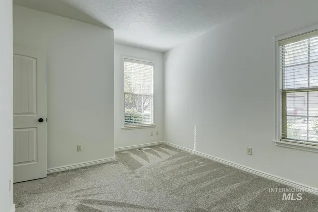 $927,900 | 2430 North Oconner Avenue, Meridian, ID 83646