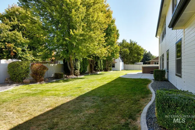 $927,900 | 2430 North Oconner Avenue, Meridian, ID 83646