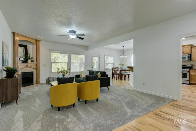 $927,900 | 2430 North Oconner Avenue, Meridian, ID 83646