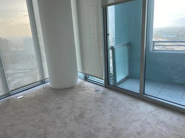 $5,200 | 888 Biscayne Boulevard, Unit 3001, Miami, FL 33132