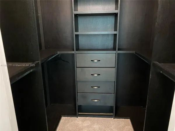 $5,200 | 888 Biscayne Boulevard, Unit 3001, Miami, FL 33132