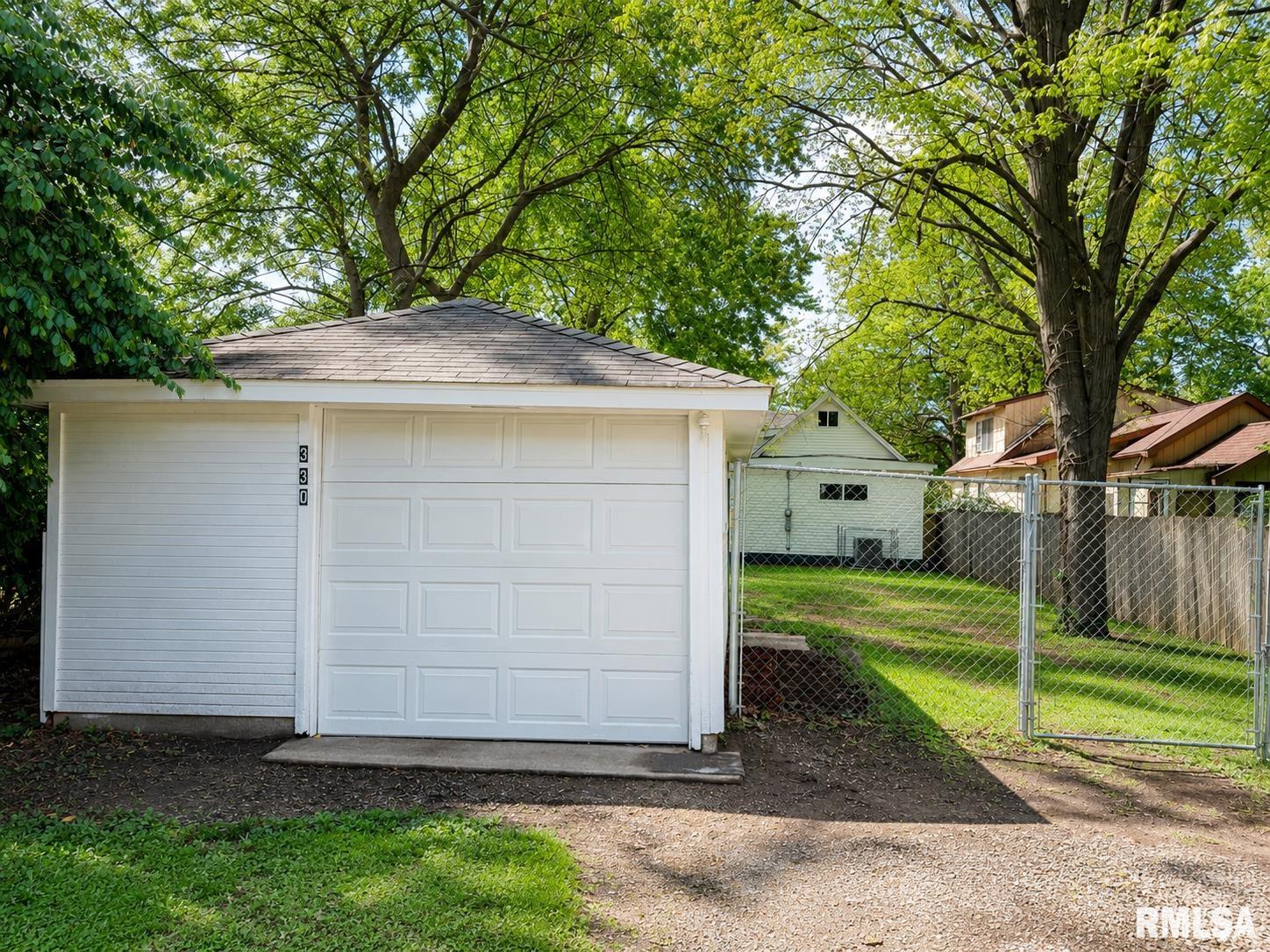 330 South State Street Springfield, IL 62704 - Photo 25 of 29