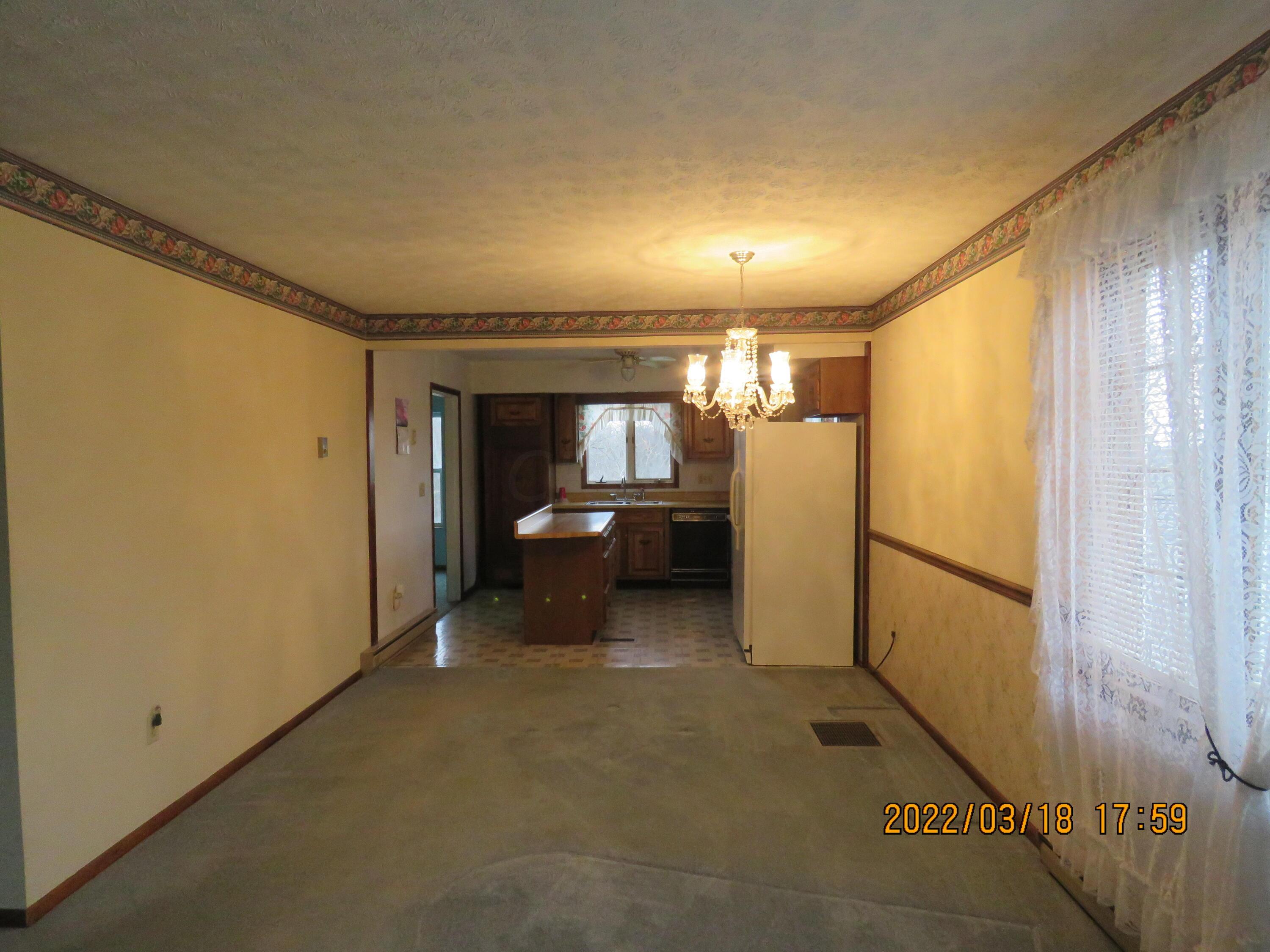 36630 Greasy Ridge Road Logan, OH 43138 - Photo 8 of 28 IMG_4237