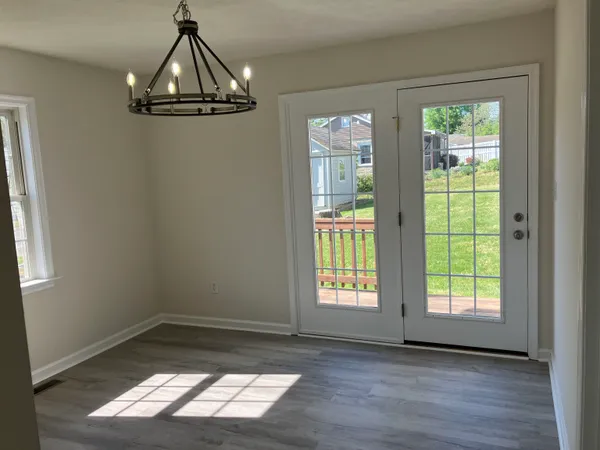 $1,500 | 2504 Hickory Street, Unit A, Staunton, VA 24401