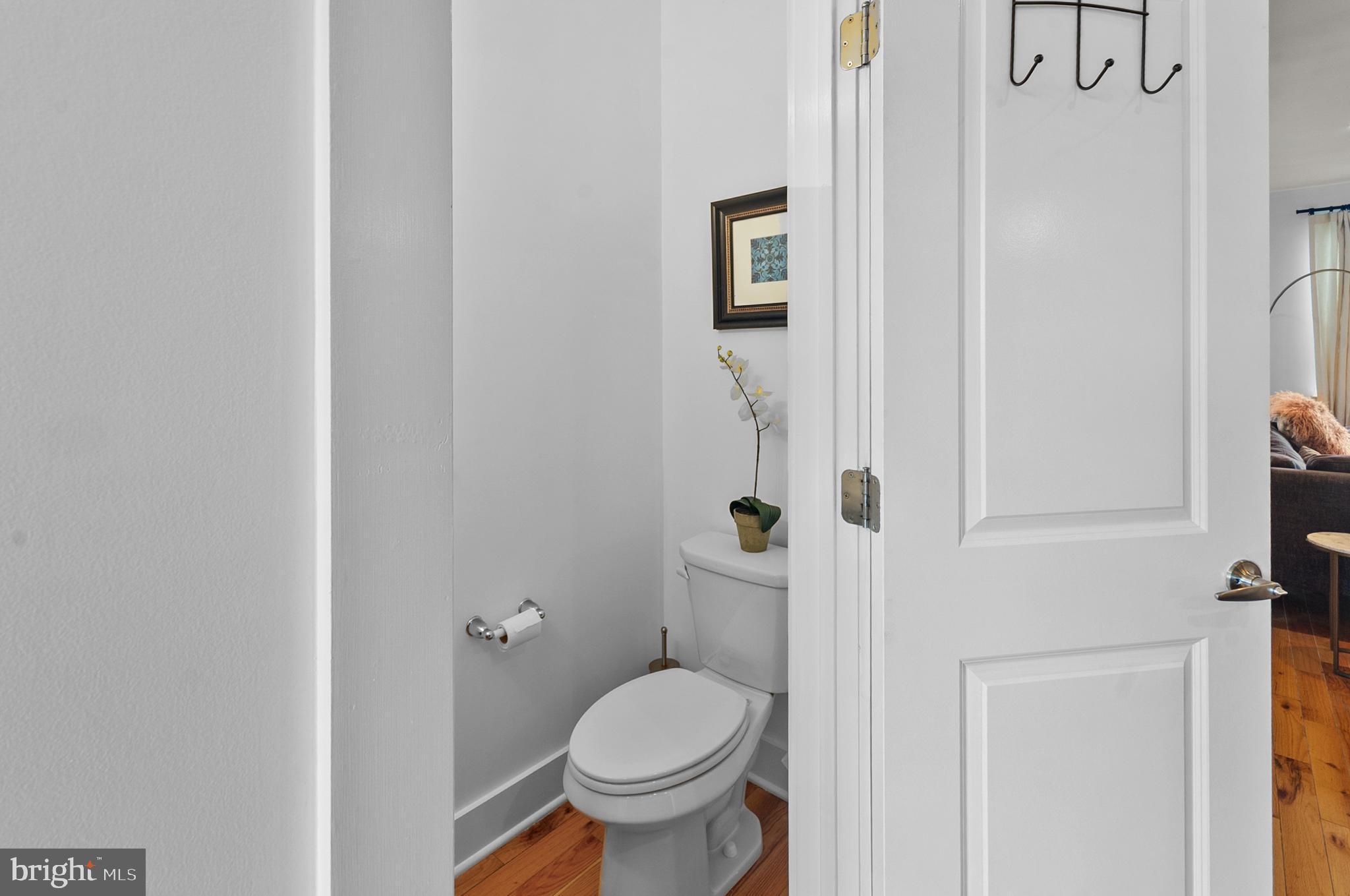3304 Conrad Street Philadelphia, PA 19129 - Photo 22 of 47 2nd Floor - Powder Room