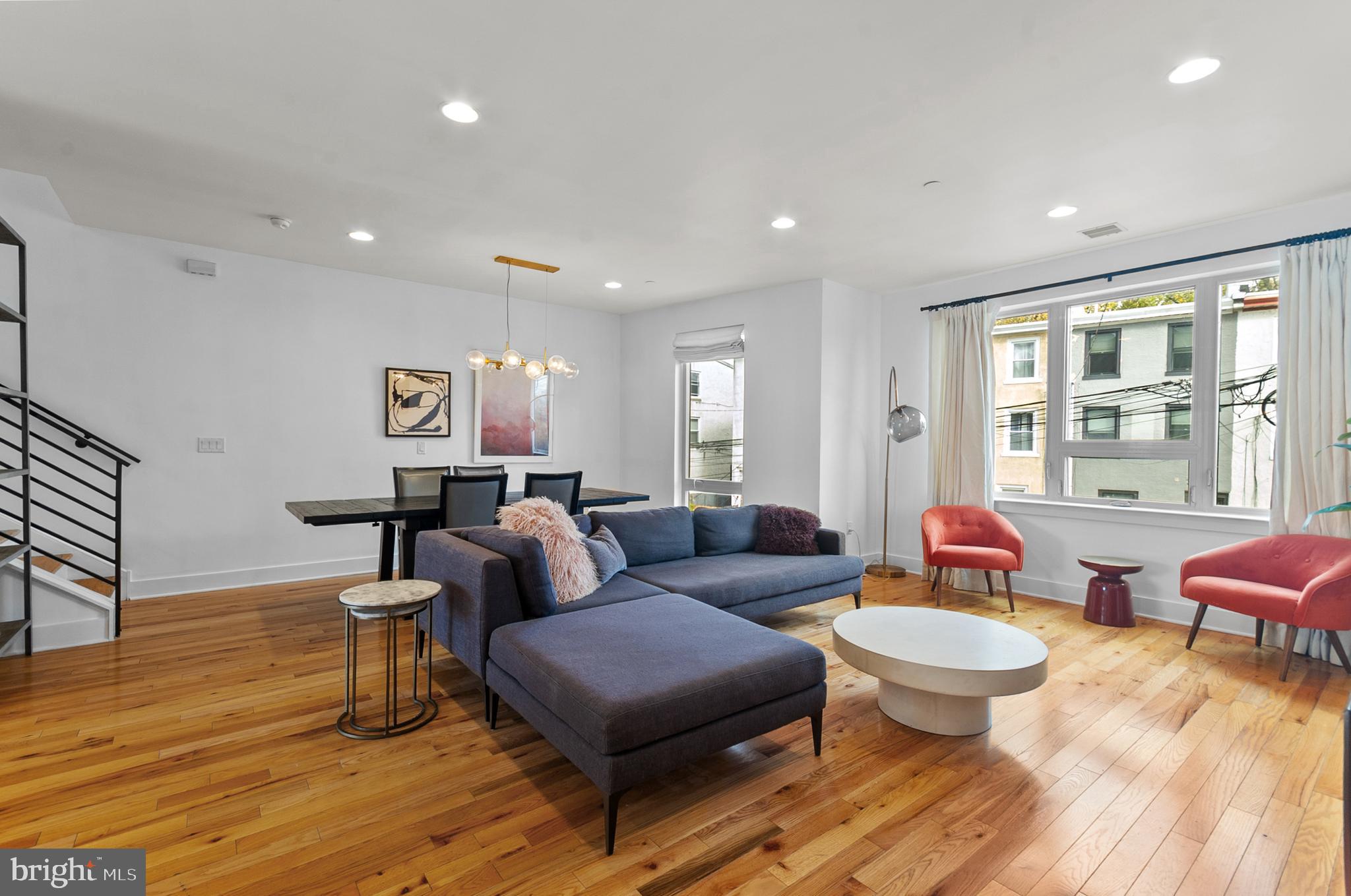 3304 Conrad Street Philadelphia, PA 19129 - Photo 25 of 47 2nd Floor - Living/Dining Room