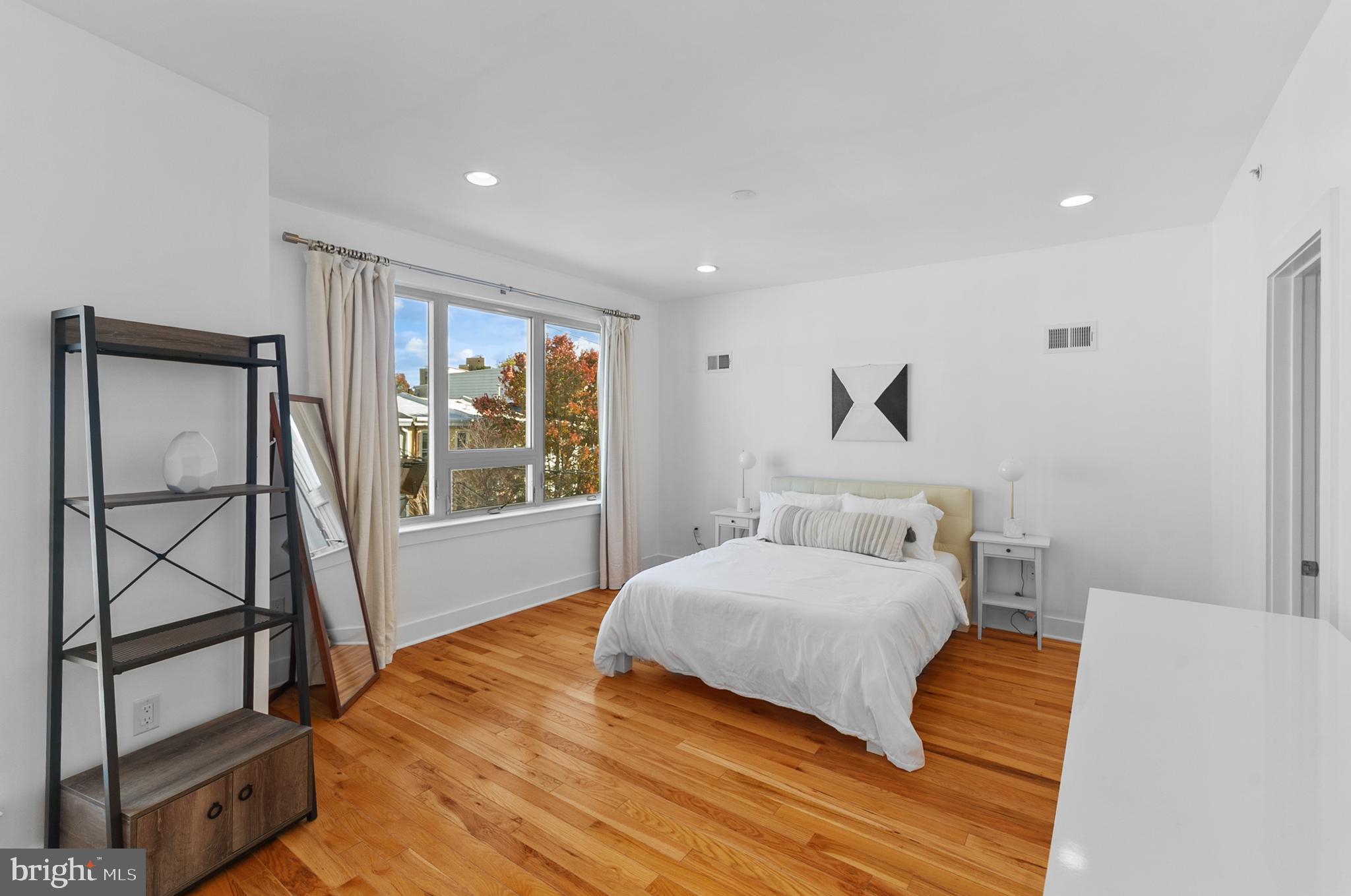 3304 Conrad Street Philadelphia, PA 19129 - Photo 33 of 47 3rd Floor - Master Bedroom