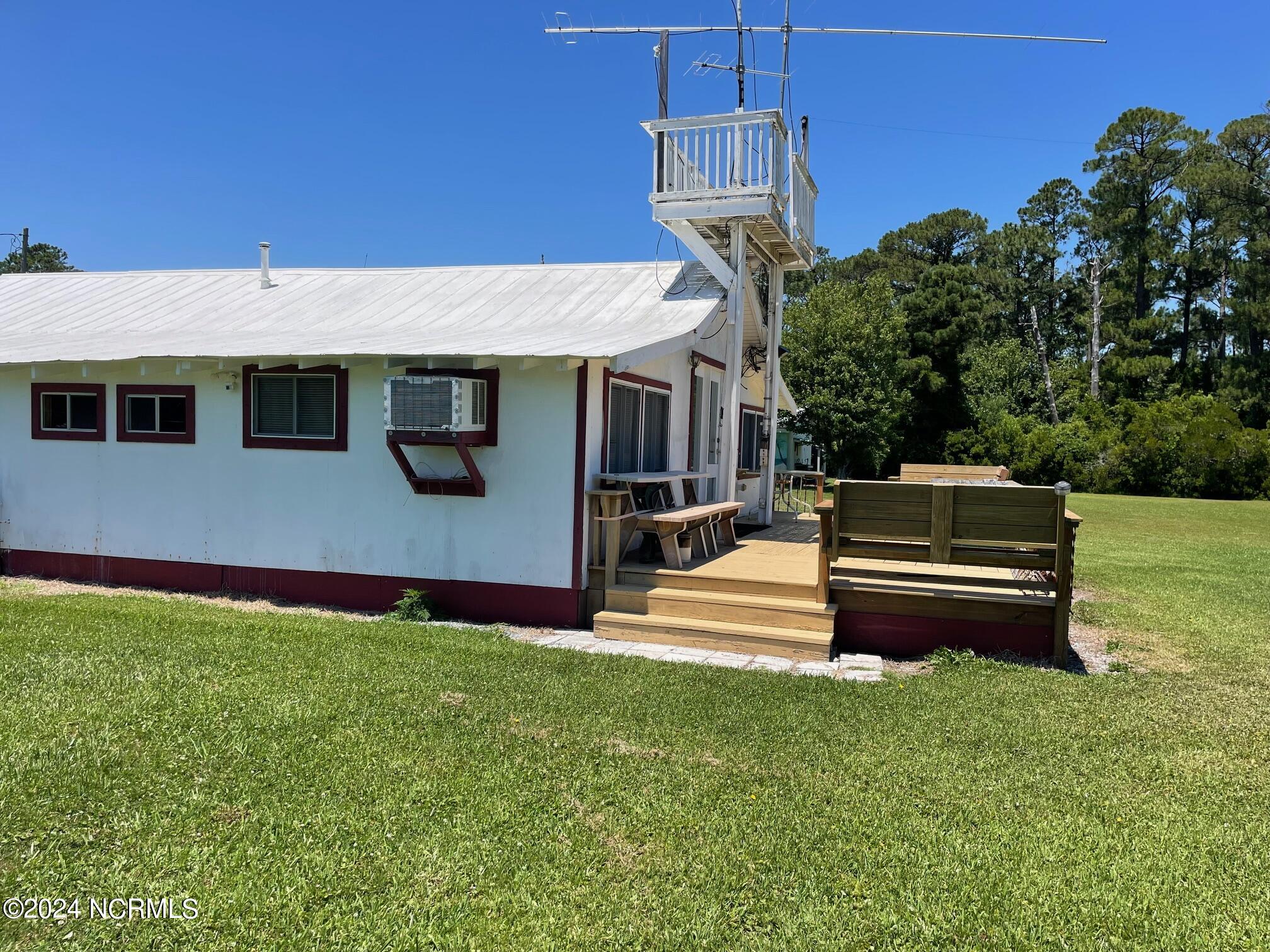 2604 Cedar Island Road Cedar Island, NC 28520 - Photo 41 of 62 Detached