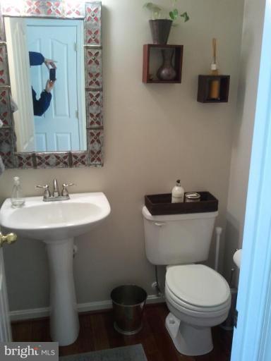 8022 Big Pool Road Laurel, MD 20724 - Photo 8 of 30 Half Bath 1