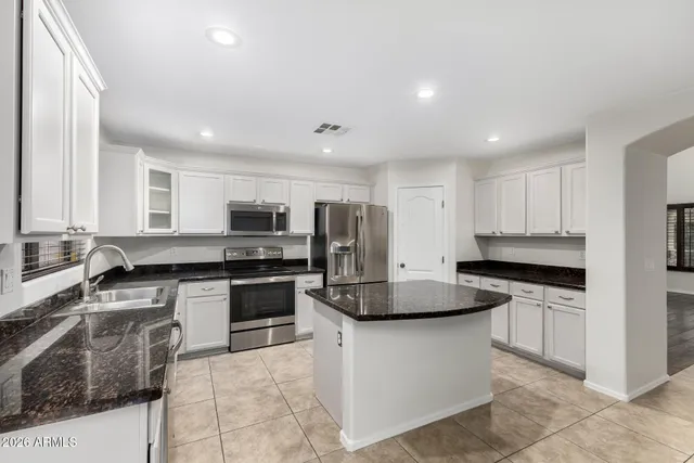 $2,500 | 10046 West Veliana Way, Tolleson, AZ 85353