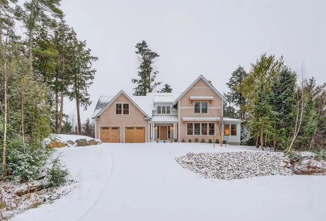 $1,775,000 | 20 Parker Way, Falmouth, ME 04105