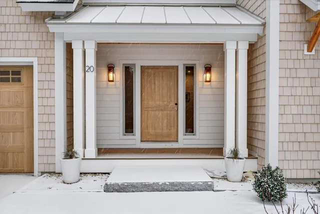 $1,775,000 | 20 Parker Way, Falmouth, ME 04105