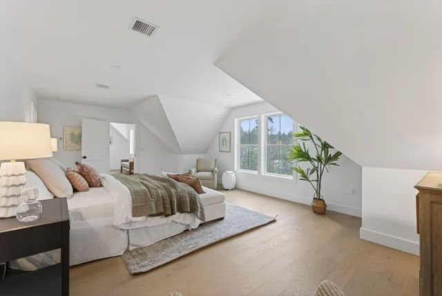 $1,775,000 | 20 Parker Way, Falmouth, ME 04105