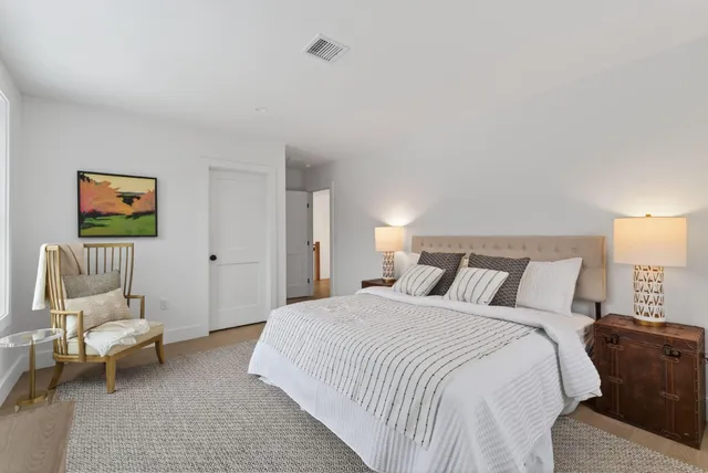 $1,775,000 | 20 Parker Way, Falmouth, ME 04105