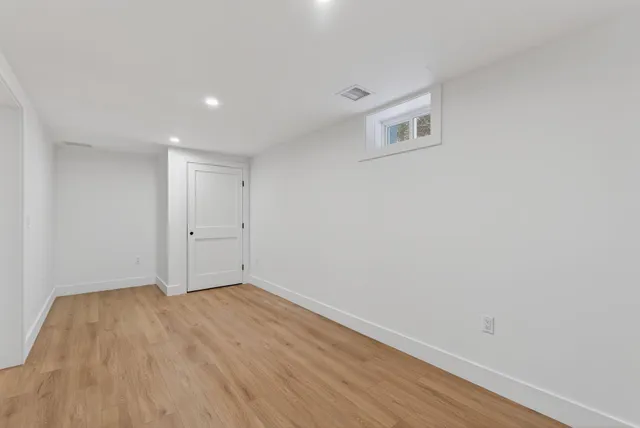 $1,775,000 | 20 Parker Way, Falmouth, ME 04105