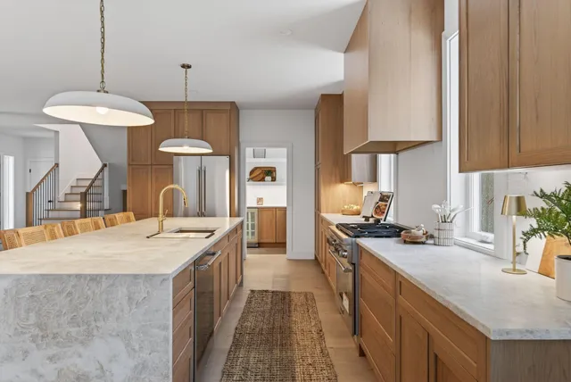 $1,775,000 | 20 Parker Way, Falmouth, ME 04105