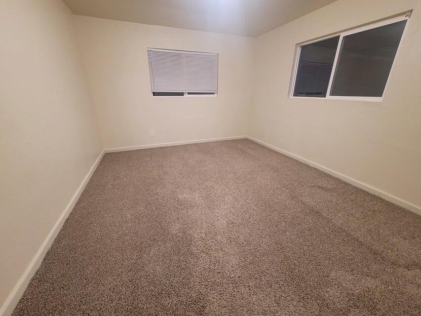 2104 Spring Street Medford, OR 97504 - Photo 18 of 24 15