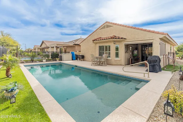 $389,900 | 26638 West Irma Lane, Buckeye, AZ 85396