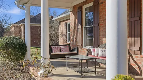 a view of entryway with chandelier