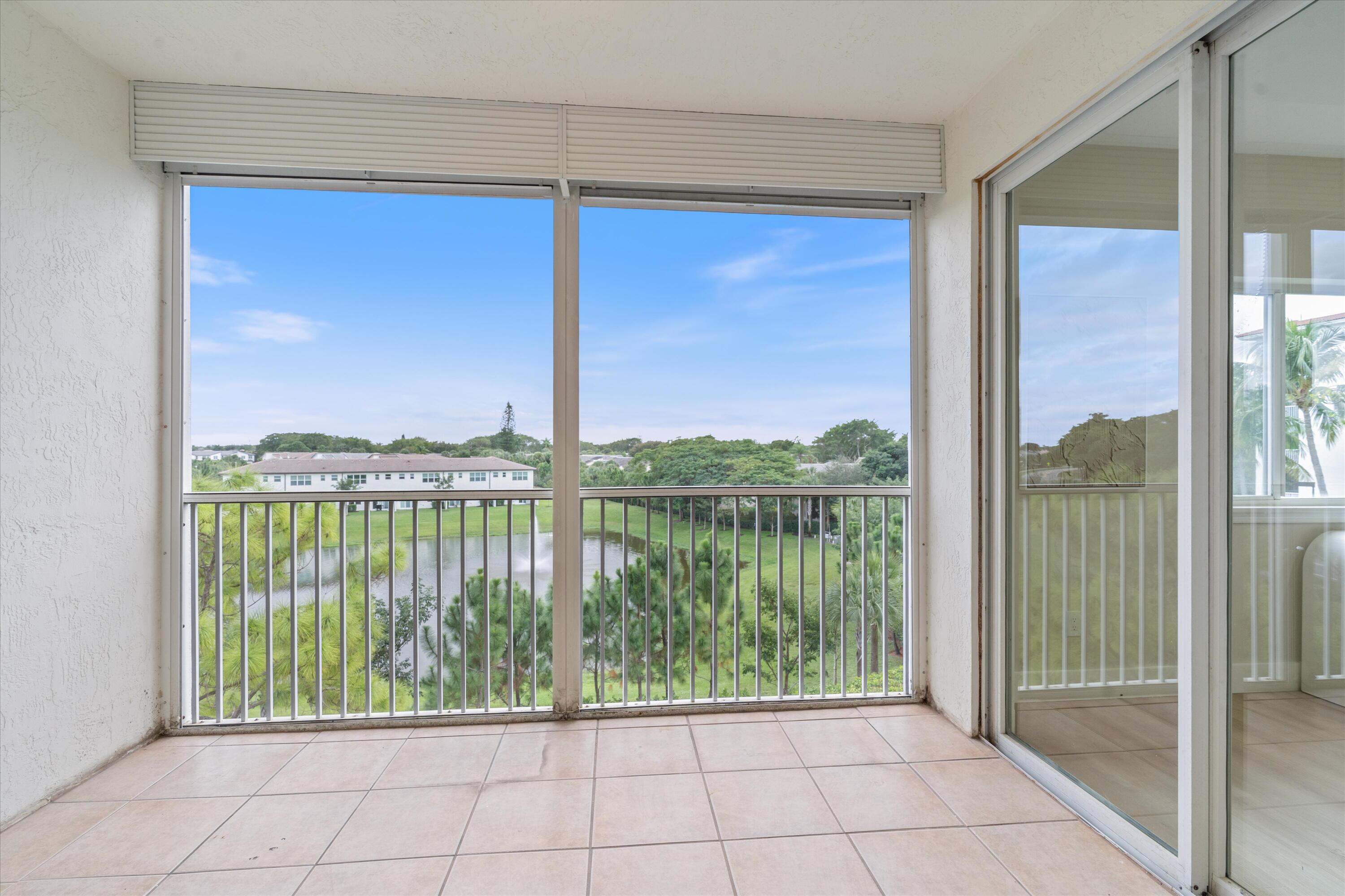 22715 Camino Del Mar, Unit 42 Boca Raton, FL 33433 - Photo 12 of 24 24-22715 Camino Del Mar #42 Boca Raton,
