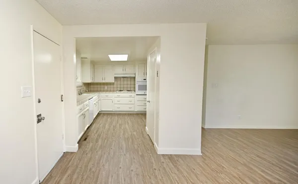 $445,000 | 1728 West Fremont Avenue, Fresno, CA 93711