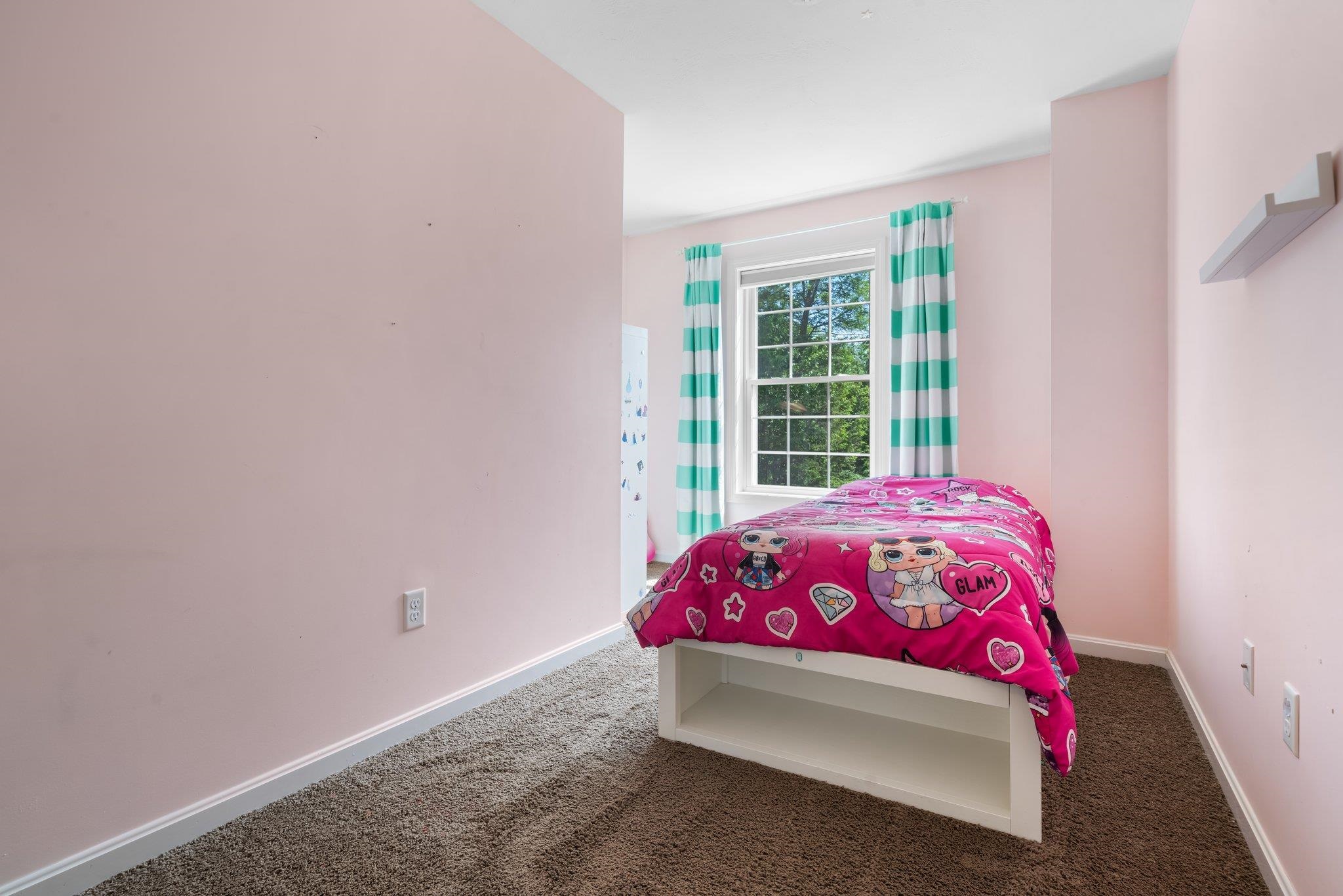 16 Lampton Drive Derry, NH 03038 - Photo 11 of 29