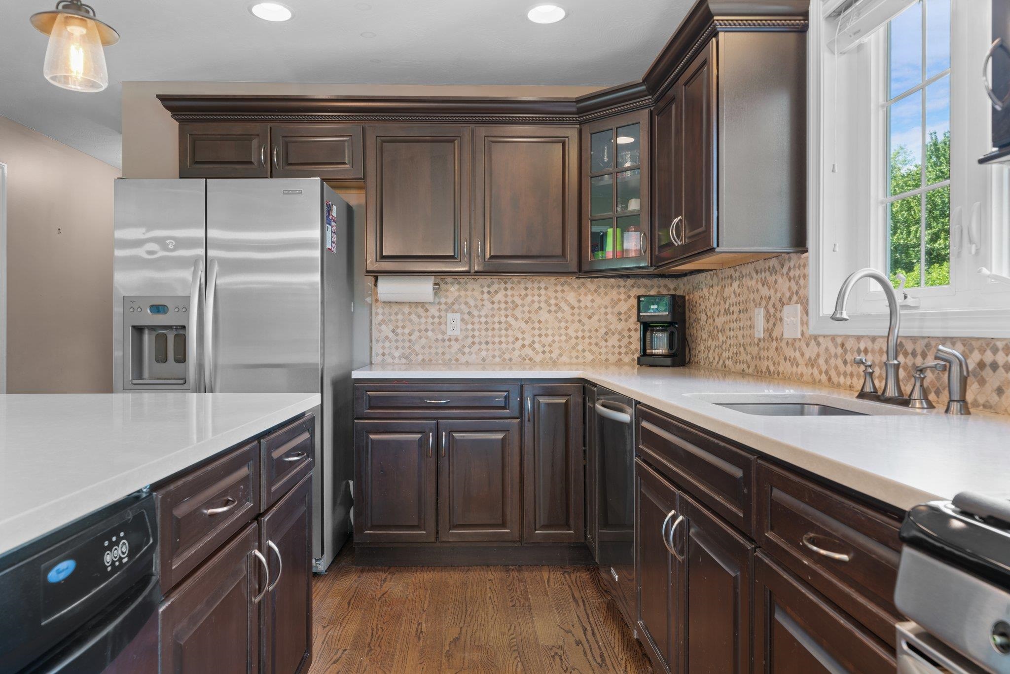 16 Lampton Drive Derry, NH 03038 - Photo 26 of 29