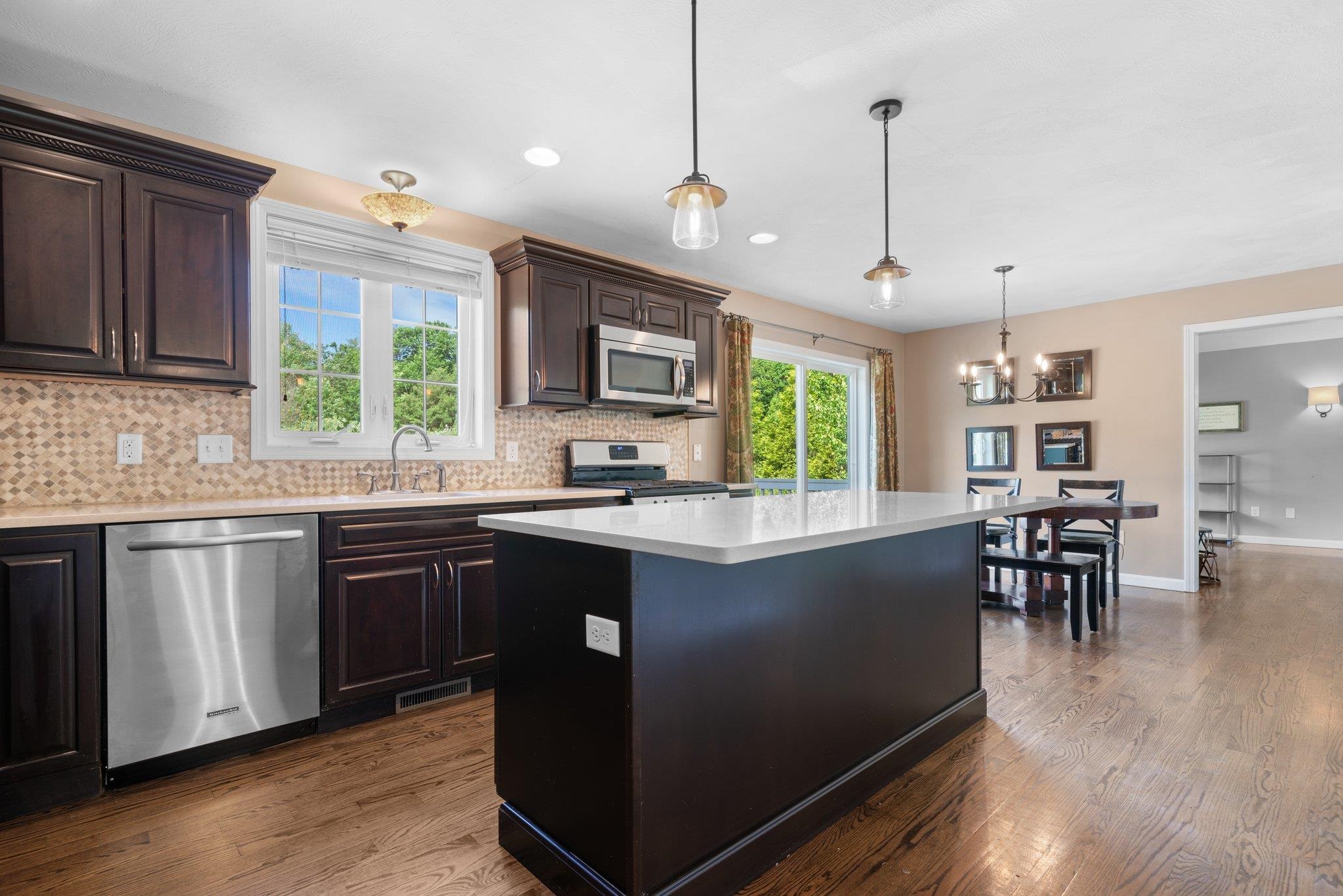 16 Lampton Drive Derry, NH 03038 - Photo 27 of 29