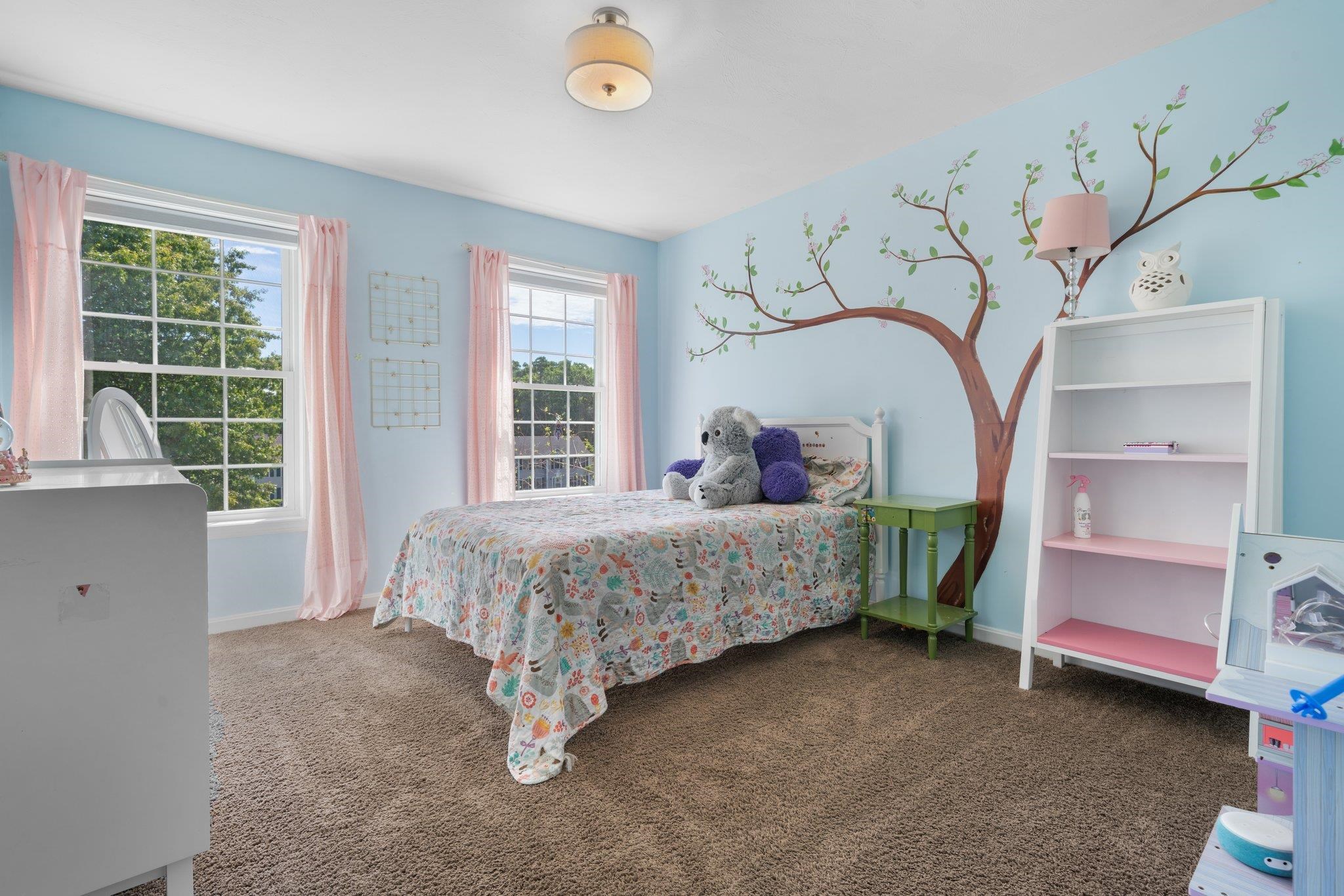 16 Lampton Drive Derry, NH 03038 - Photo 9 of 29