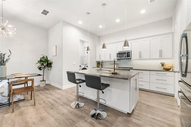 $449,000 | 6464 Southwest 77th Street, Gainesville, FL 32608