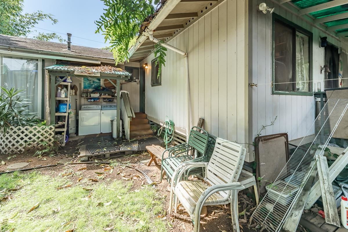 899 Kokomo Road Haiku, HI 96708 - Photo 24 of 26 a view of outdoor space and patio