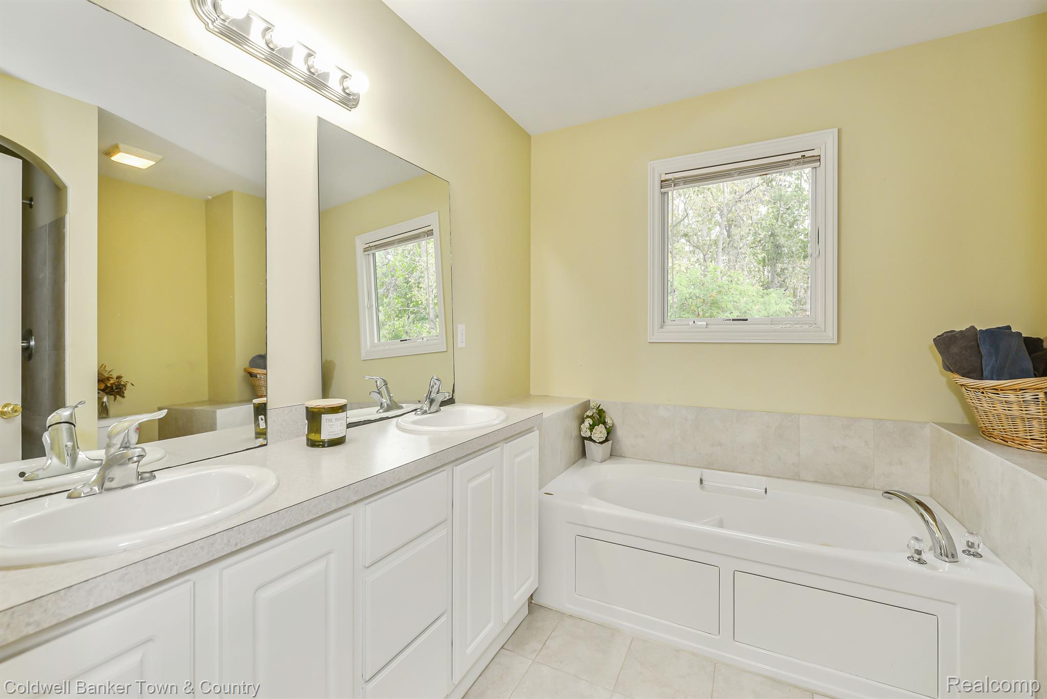 5864 Fisher Road Howell, MI 48855 - Photo 28 of 49 Gallery Image 28