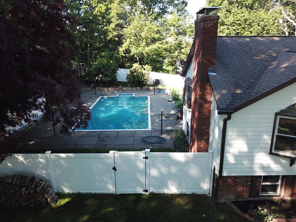 92 Lower Gore Road Webster, MA 01570 - Photo 4 of 42 a view of outdoor space