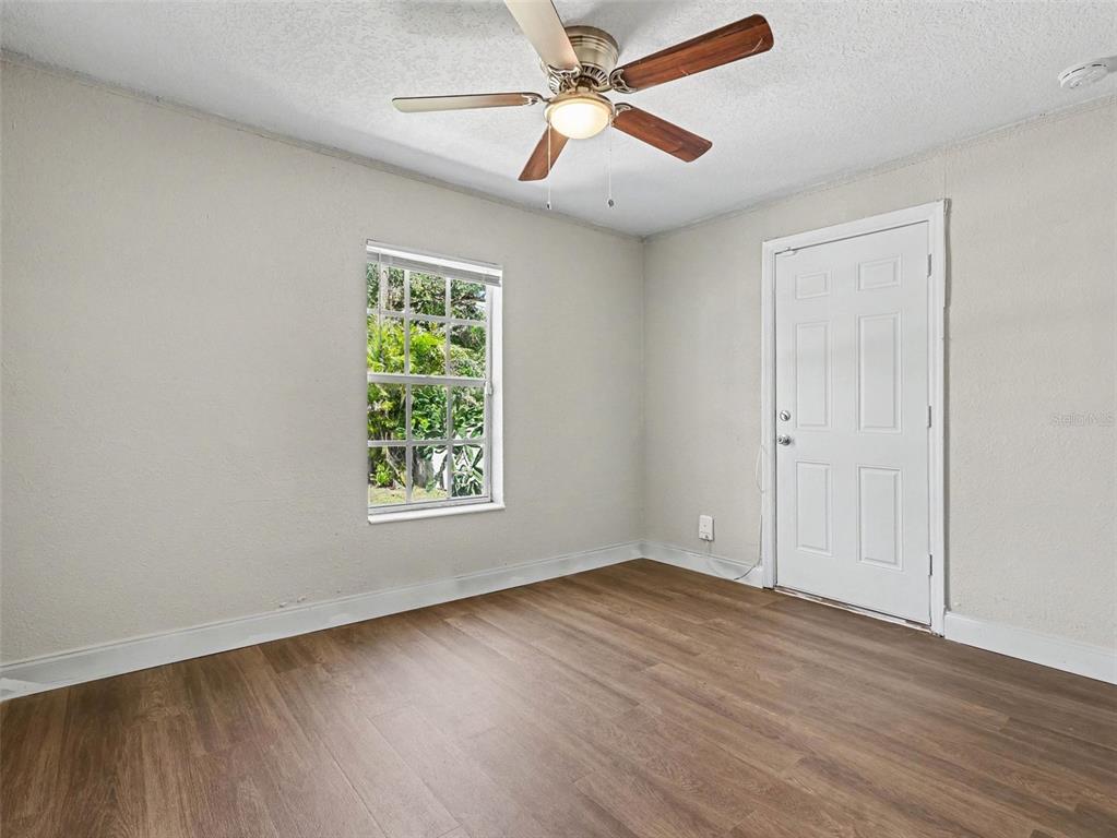 5105 Rohn Avenue North Tampa, FL 33614 - Photo 14 of 26