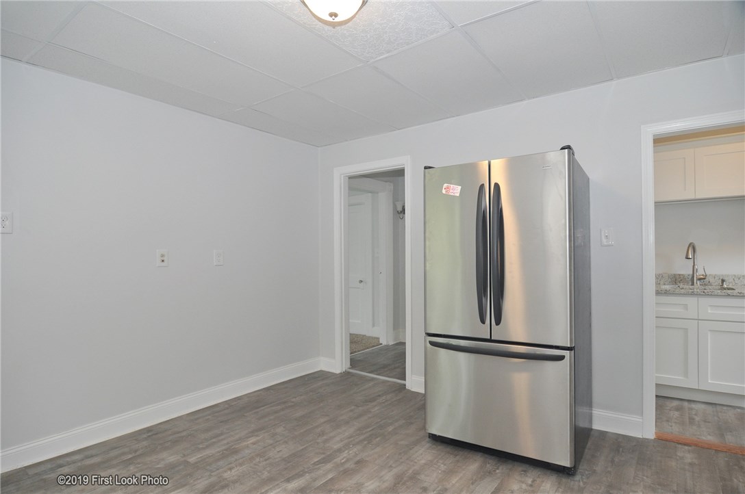 33 Robinson Street Woonsocket, RI 02895 - Photo 11 of 40