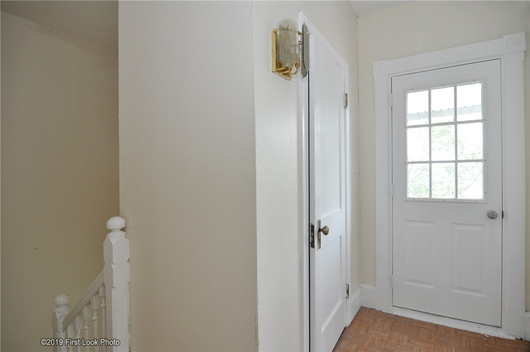 33 Robinson Street Woonsocket, RI 02895 - Photo 23 of 40