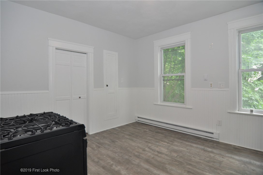 33 Robinson Street Woonsocket, RI 02895 - Photo 24 of 40