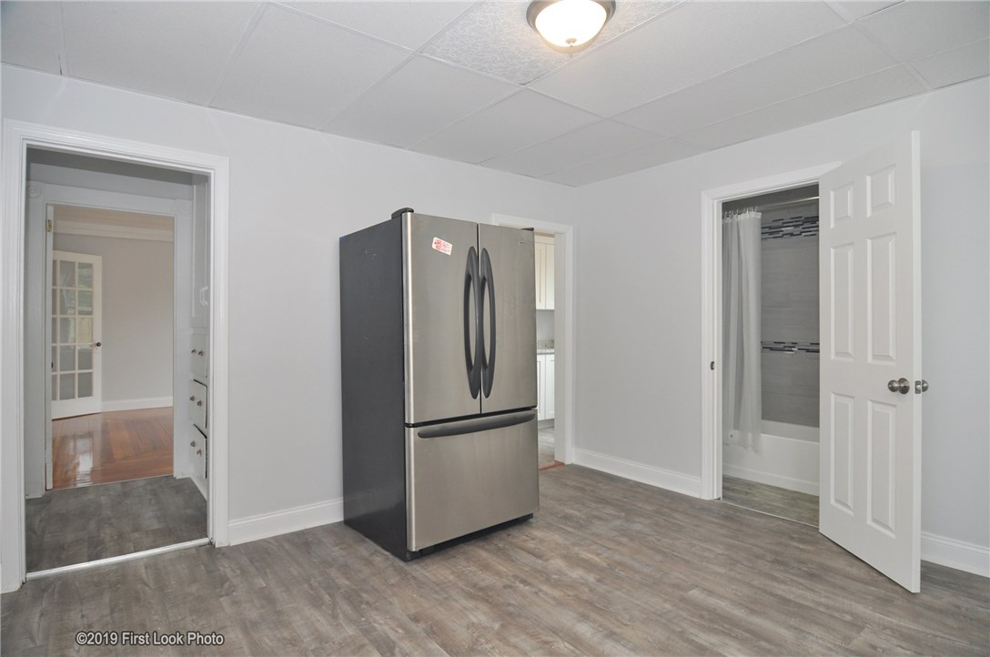 33 Robinson Street Woonsocket, RI 02895 - Photo 10 of 40