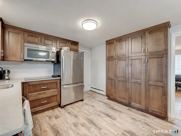 $289,000 | 106 Hartford Avenue, Torrington, CT 06790