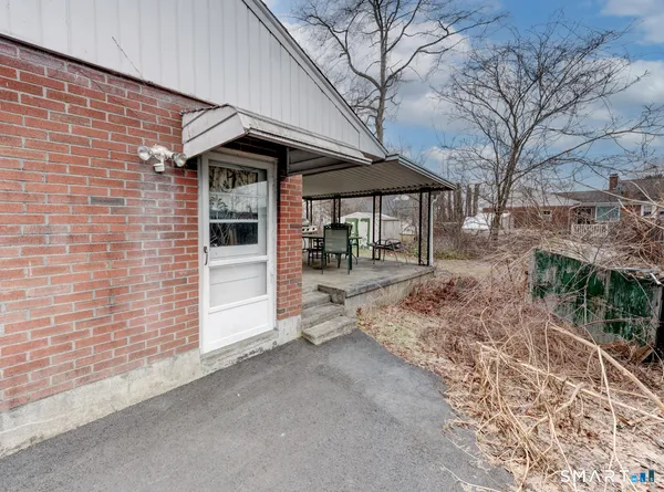 $289,000 | 106 Hartford Avenue, Torrington, CT 06790