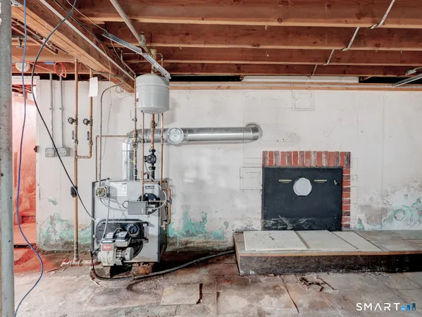 $289,000 | 106 Hartford Avenue, Torrington, CT 06790