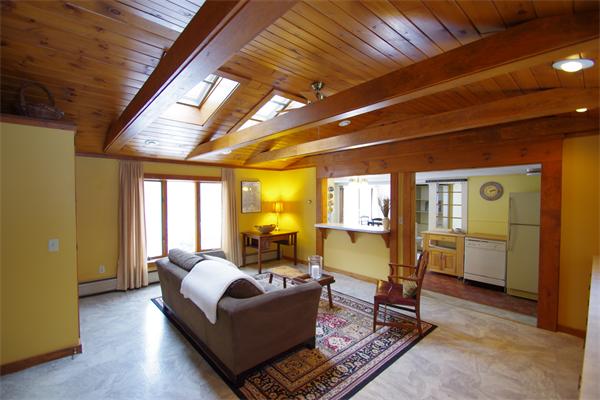 96 Florence Road Northampton, MA 01062 - Photo 3 of 22