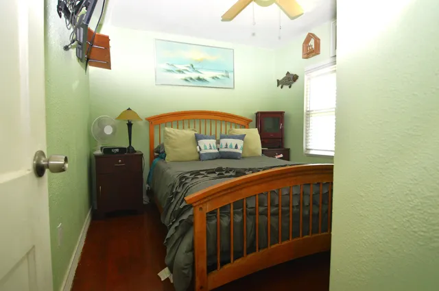 $210,000 | 711 Cedar Place, Fort Pierce, FL 34950